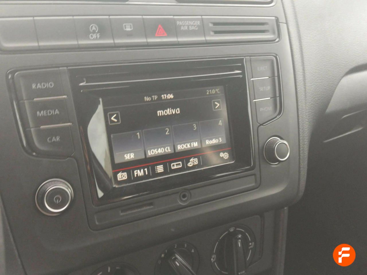 Foto Volkswagen Polo 24