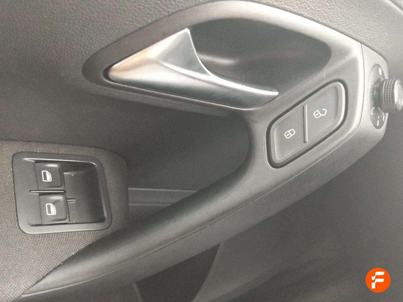 Foto Volkswagen Polo 34