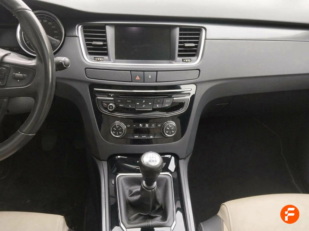 Foto Peugeot 508 12