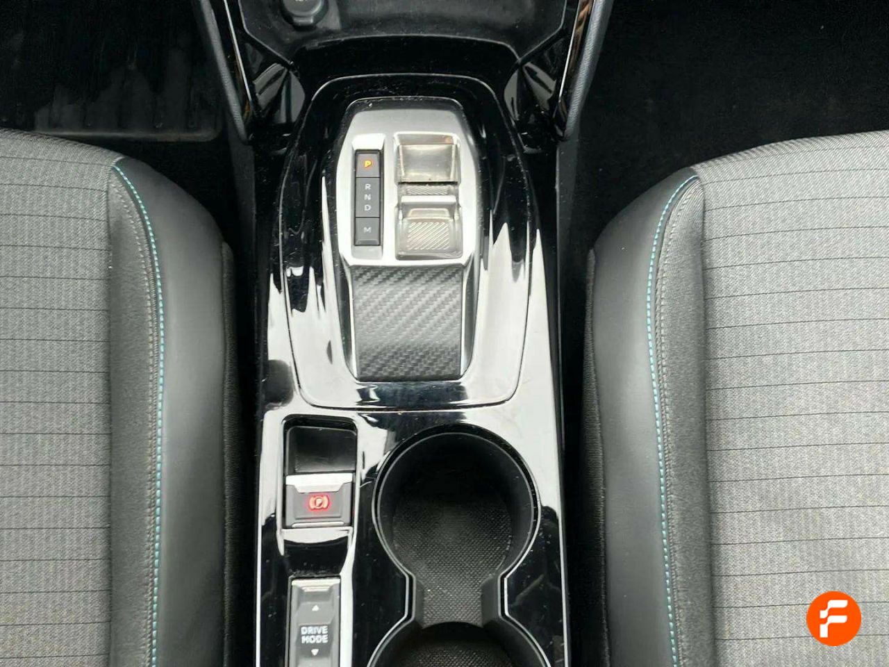 Foto Peugeot 2008 13