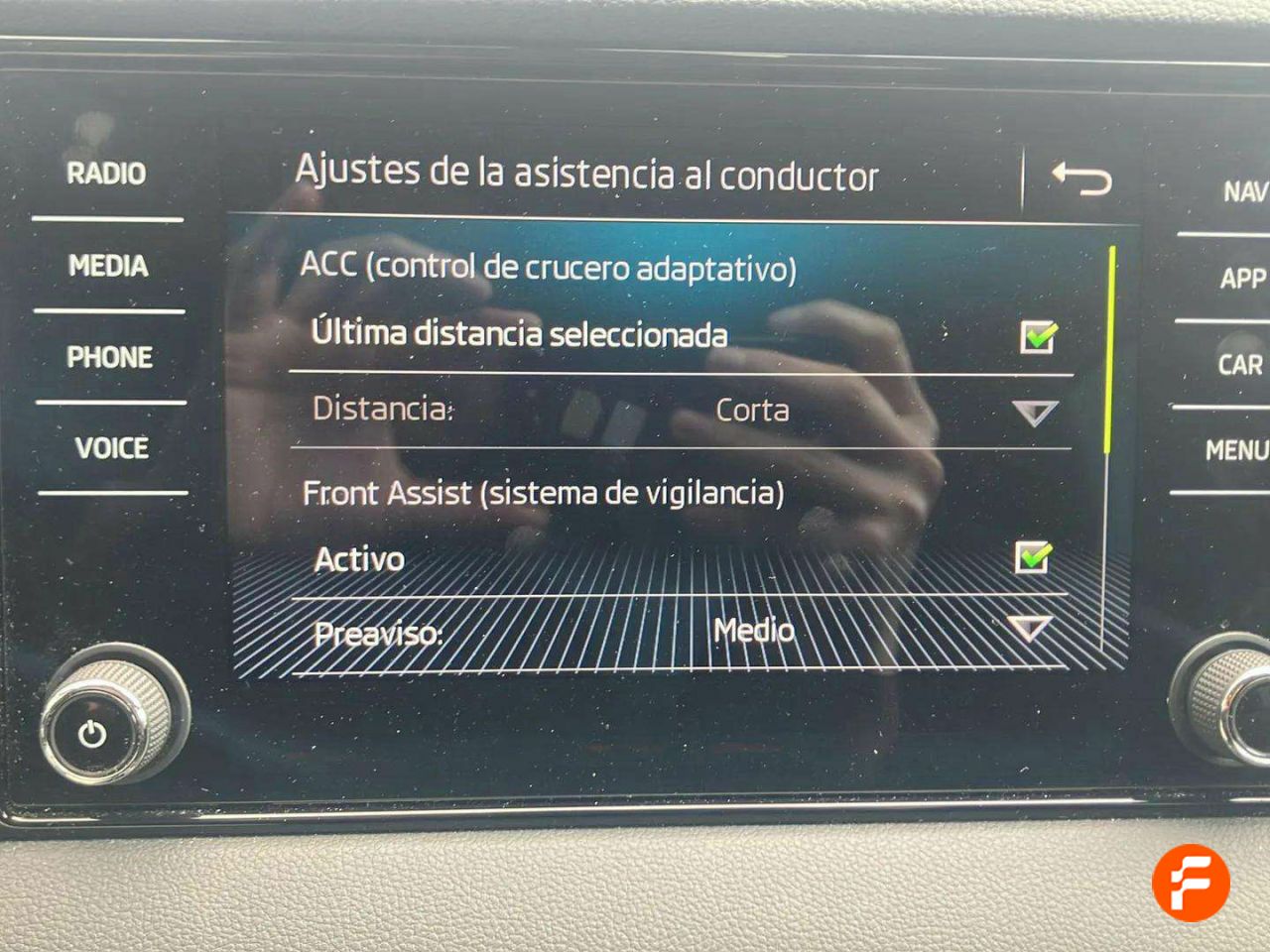 Foto Skoda Karoq 23
