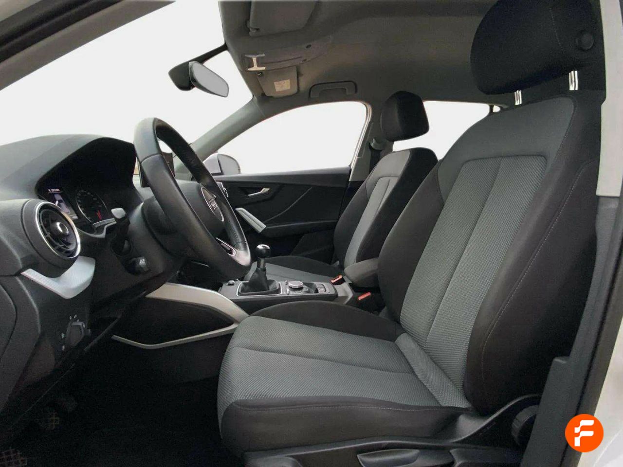 Foto Audi Q2 14