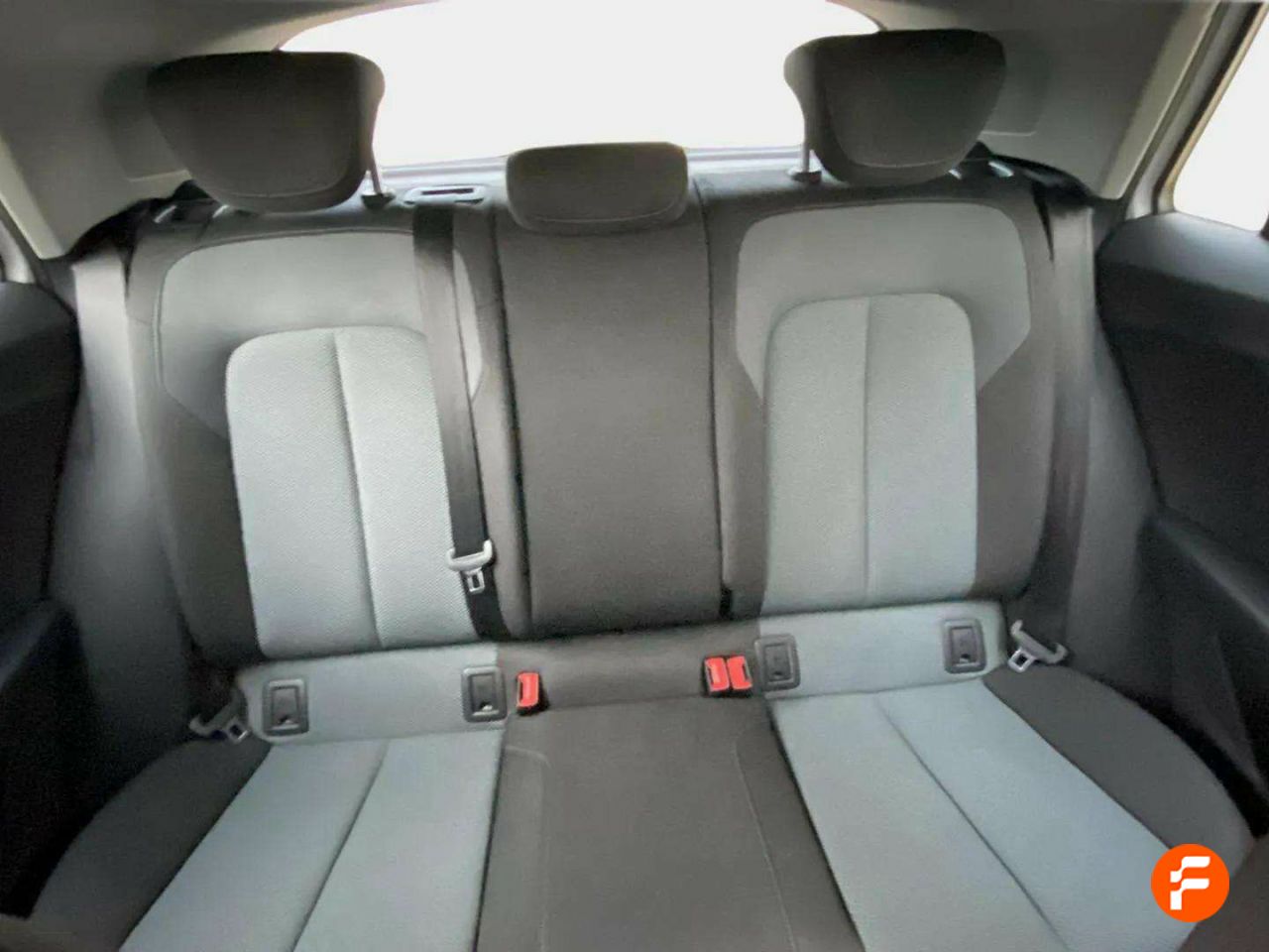 Foto Audi Q2 15