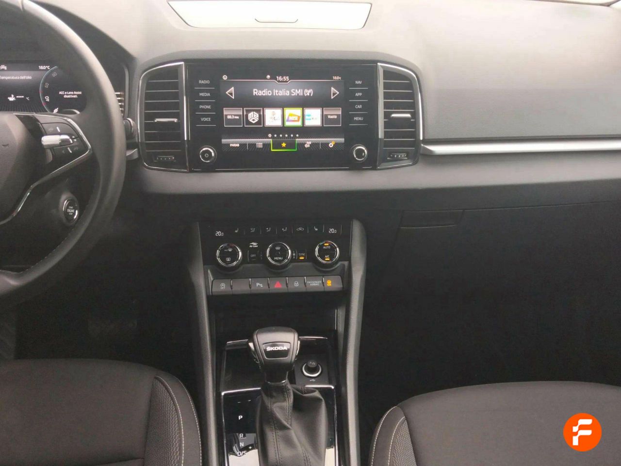 Foto Skoda Karoq 11