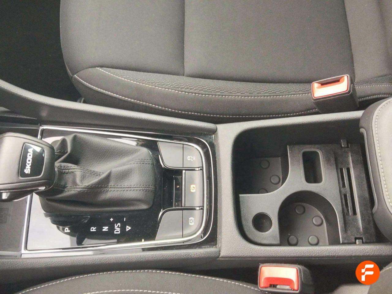 Foto Skoda Karoq 17