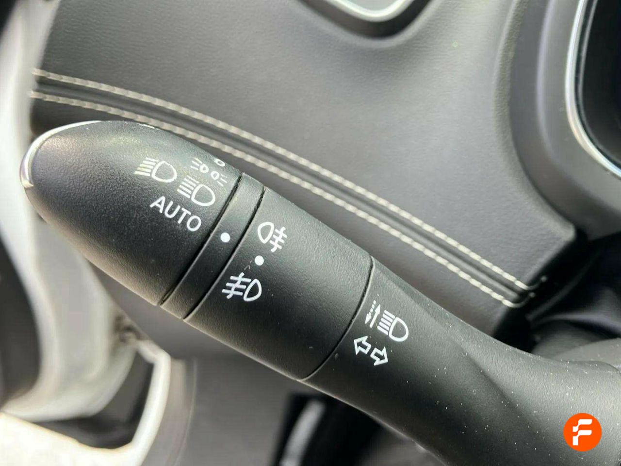Foto Renault Scénic 19