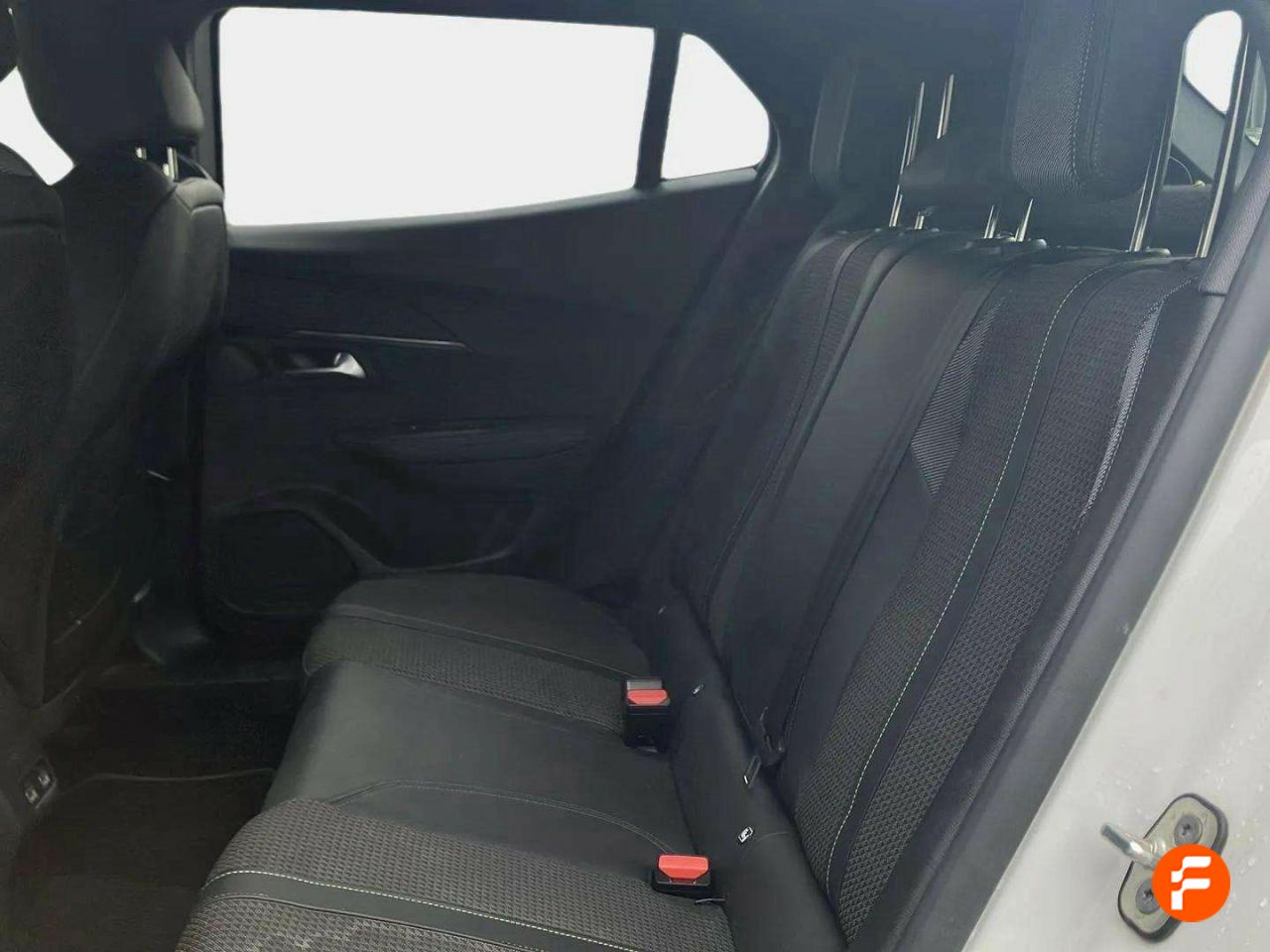Foto Peugeot 2008 16