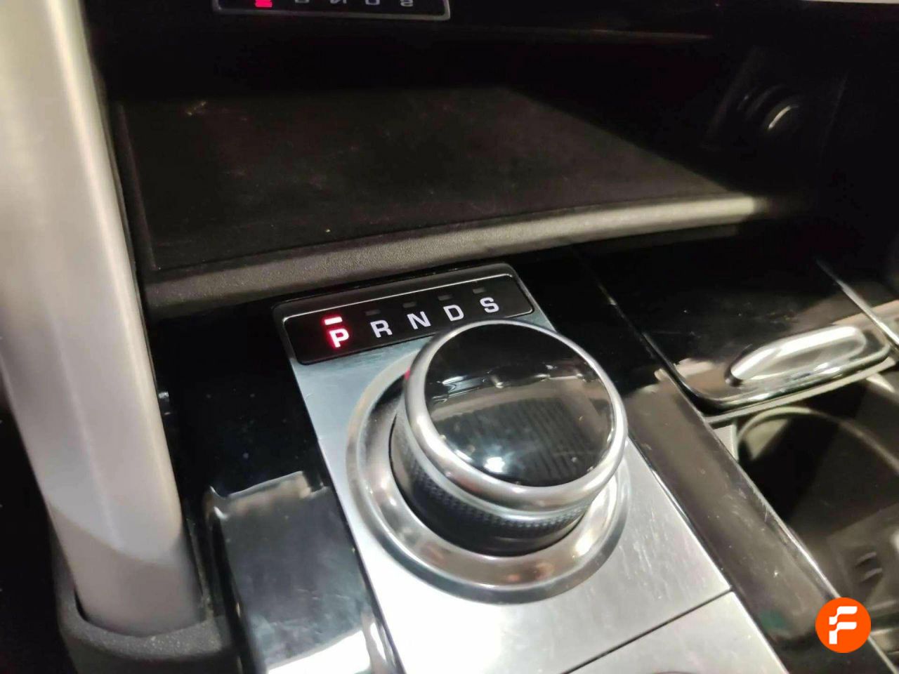 Foto Land-Rover Discovery 23