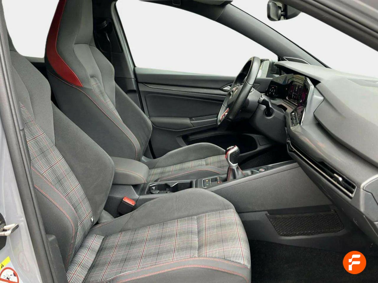 Foto Volkswagen Golf 16