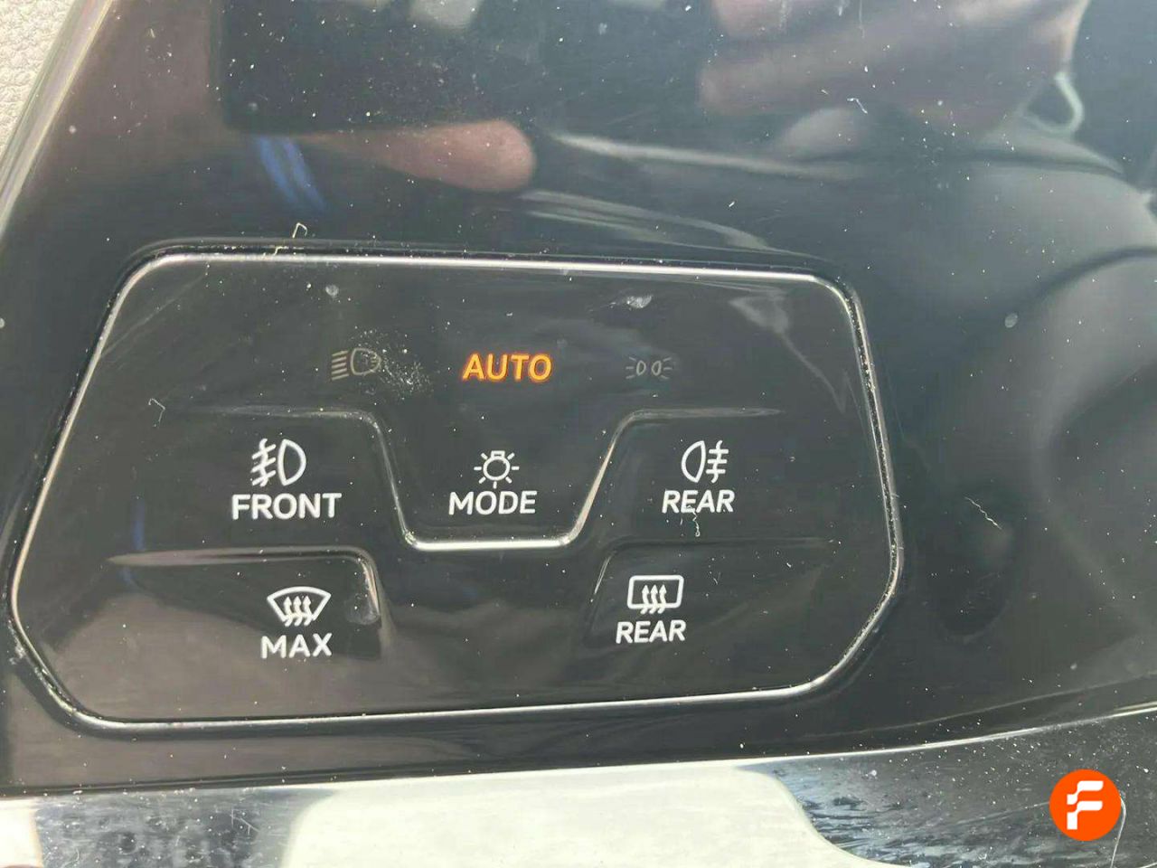 Foto Volkswagen Golf 21