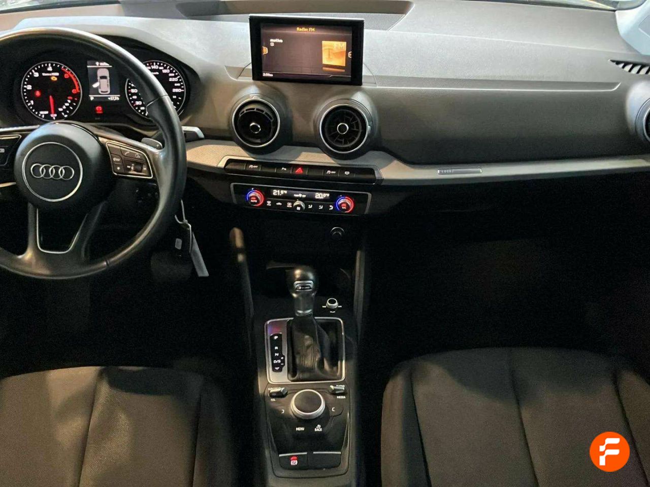 Foto Audi Q2 11