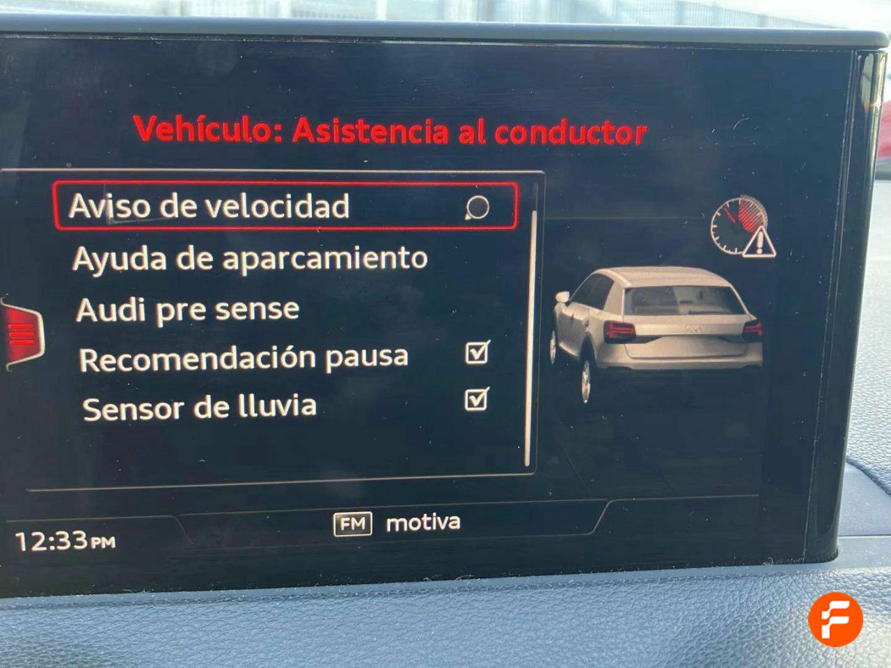 Foto Audi Q2 24