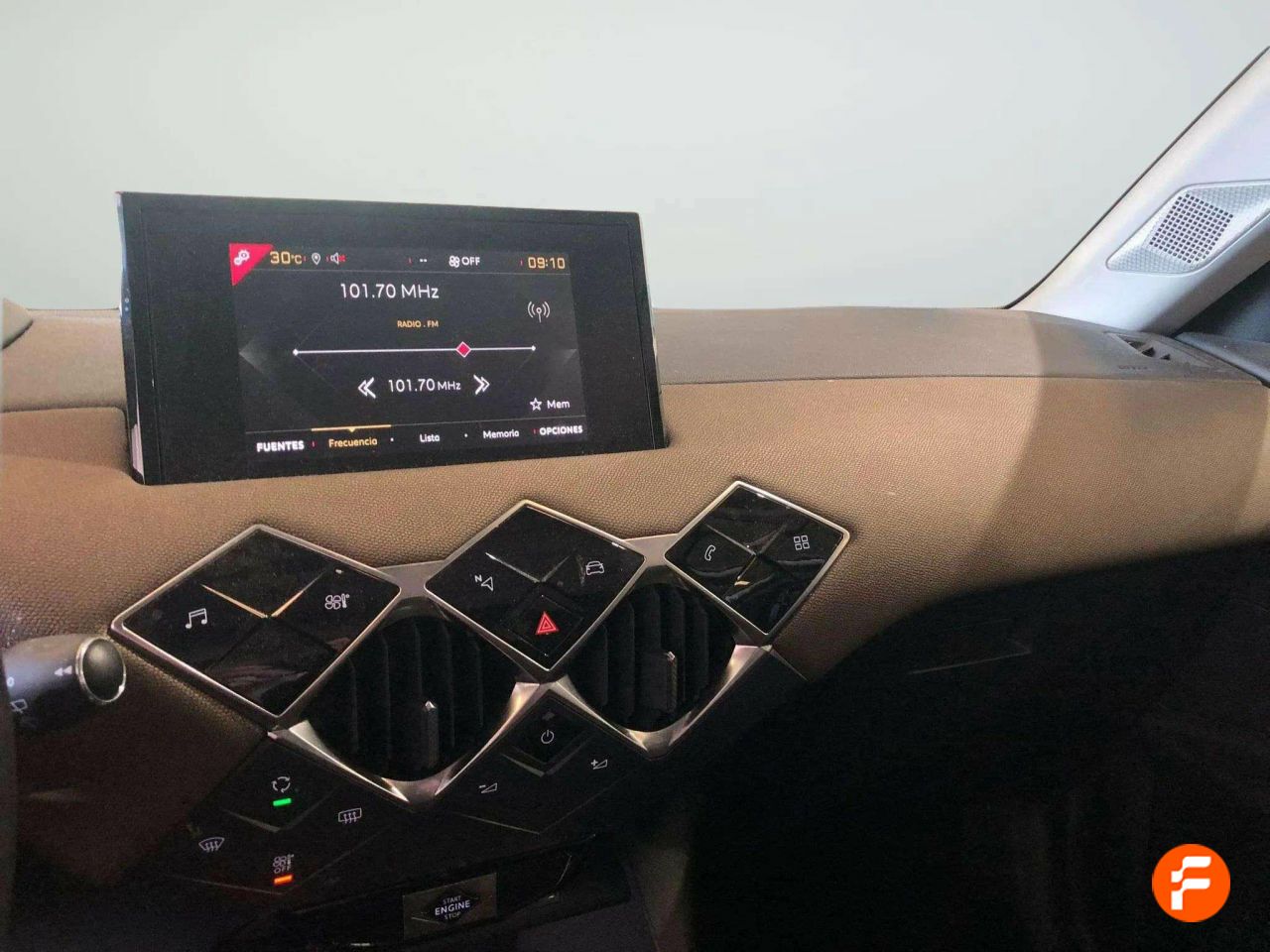 Foto DS Automobiles DS 3 11