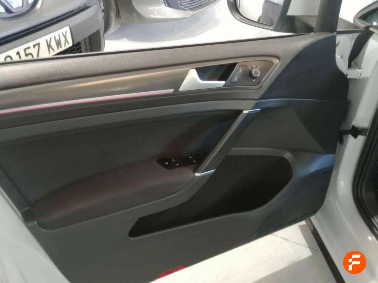 Foto Volkswagen Golf 23