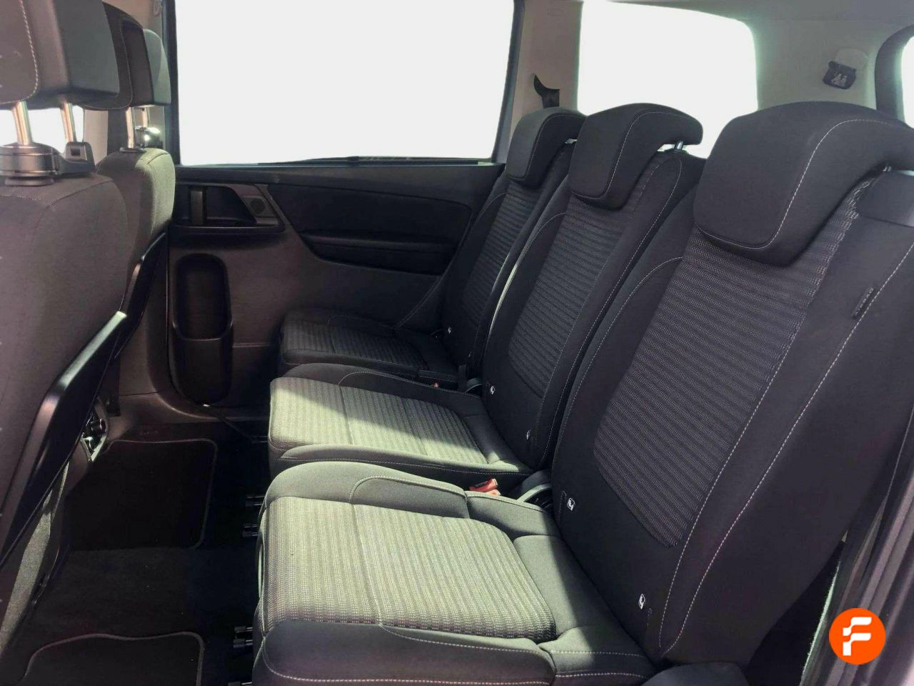 Foto Seat Alhambra 12