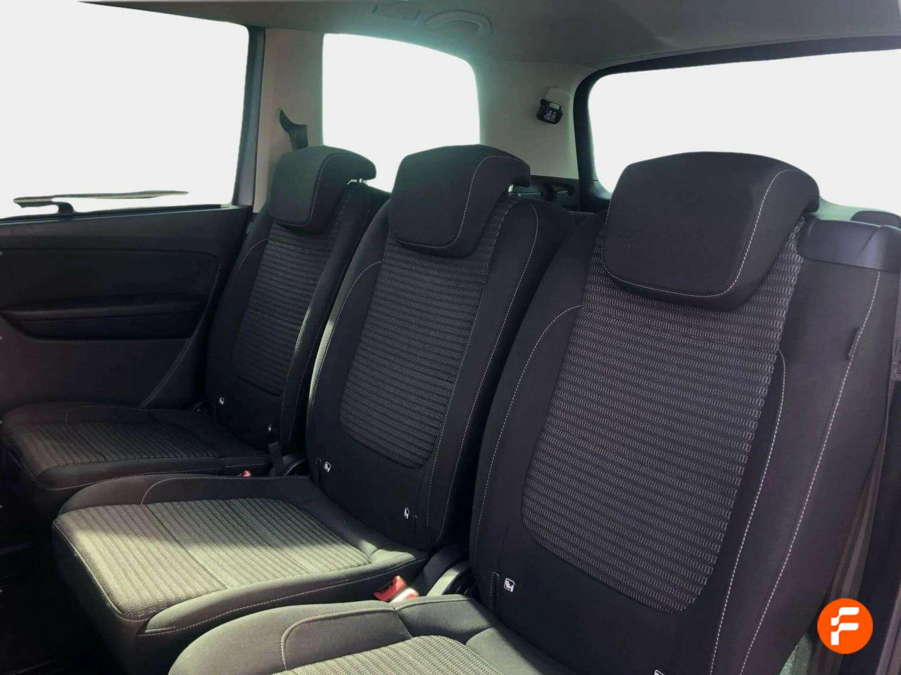 Foto Seat Alhambra 14