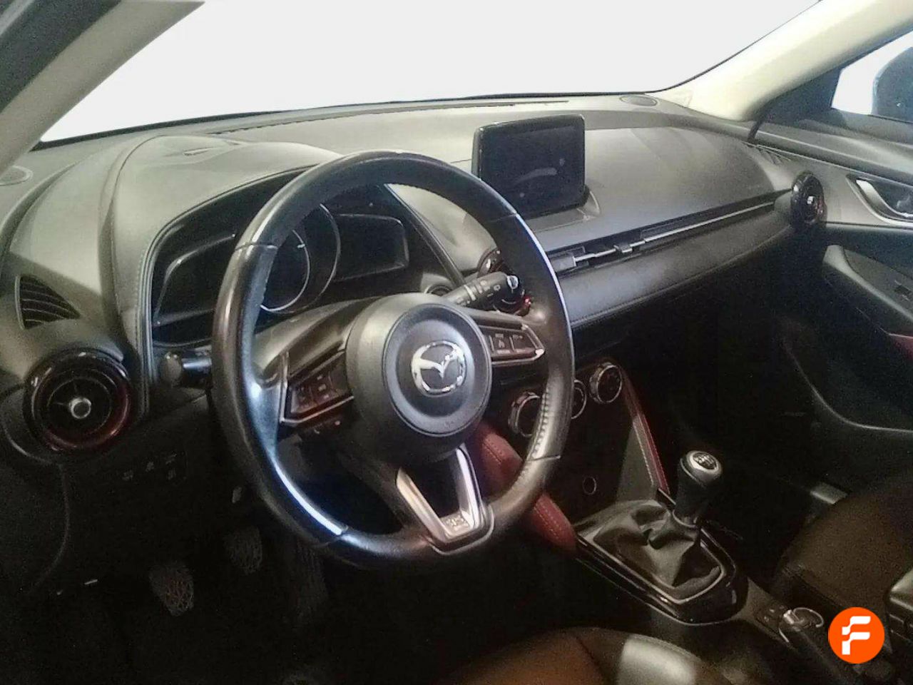 Foto Mazda CX-3 5