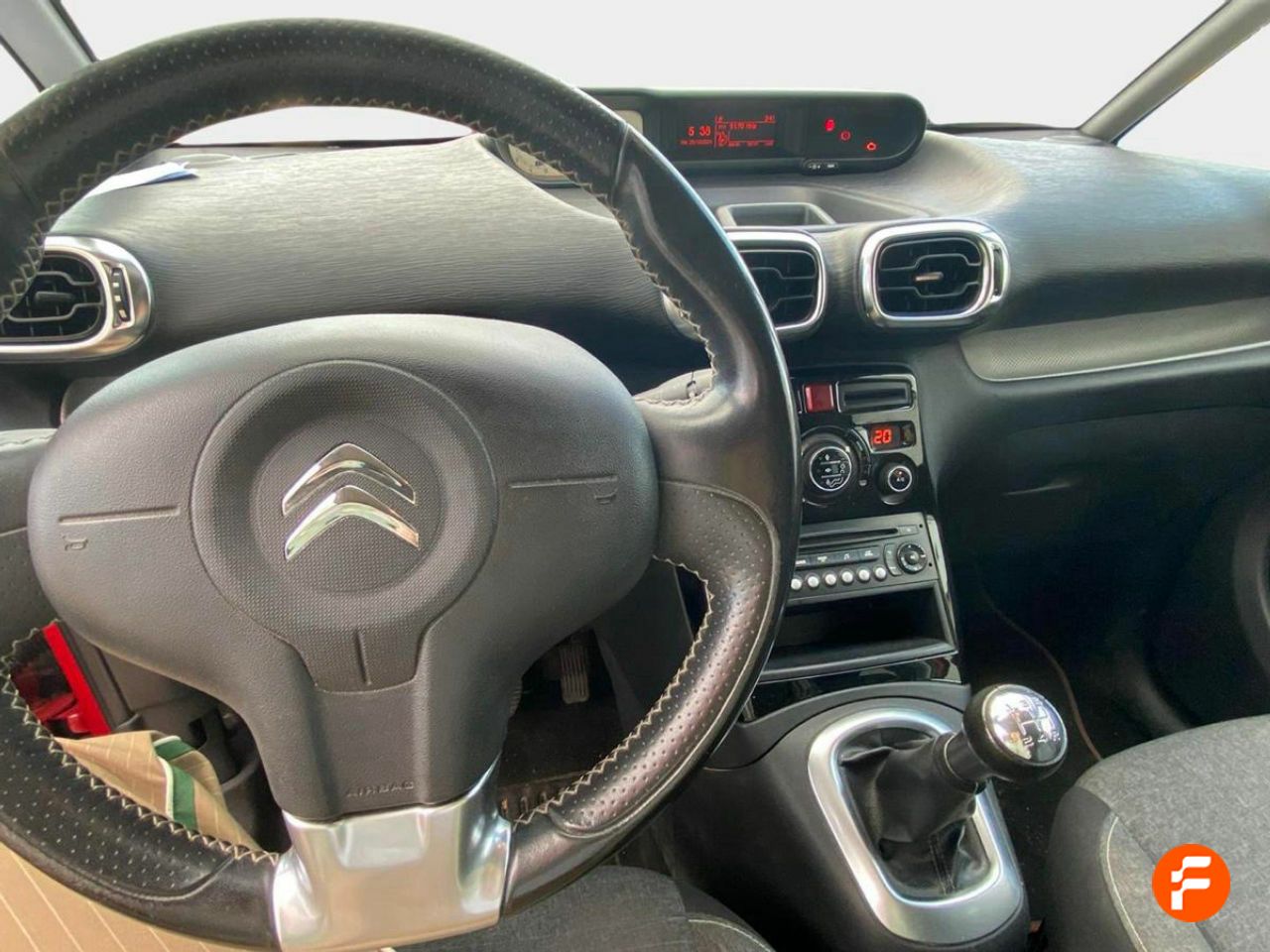Foto Citroën C3 Picasso 14