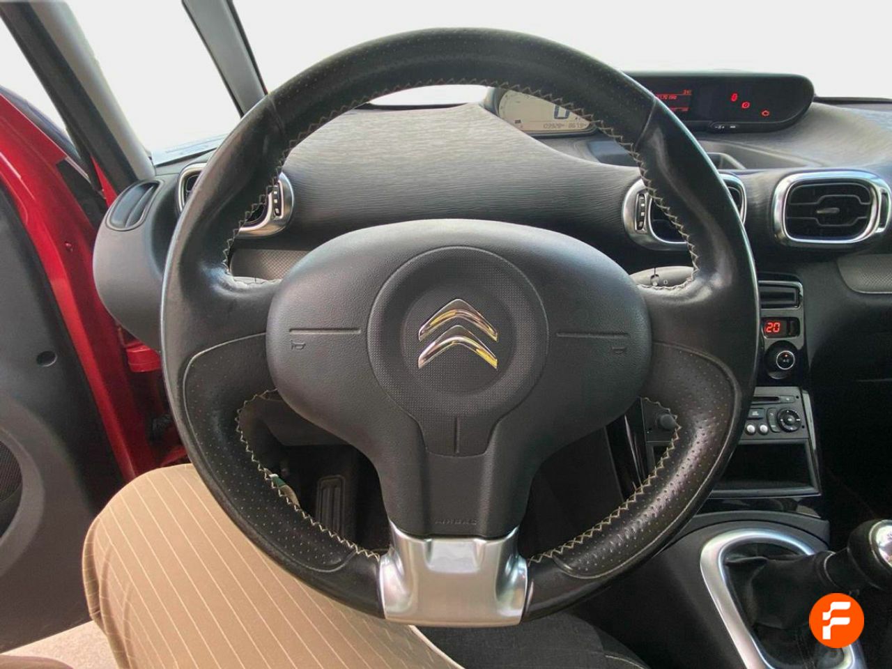 Foto Citroën C3 Picasso 15