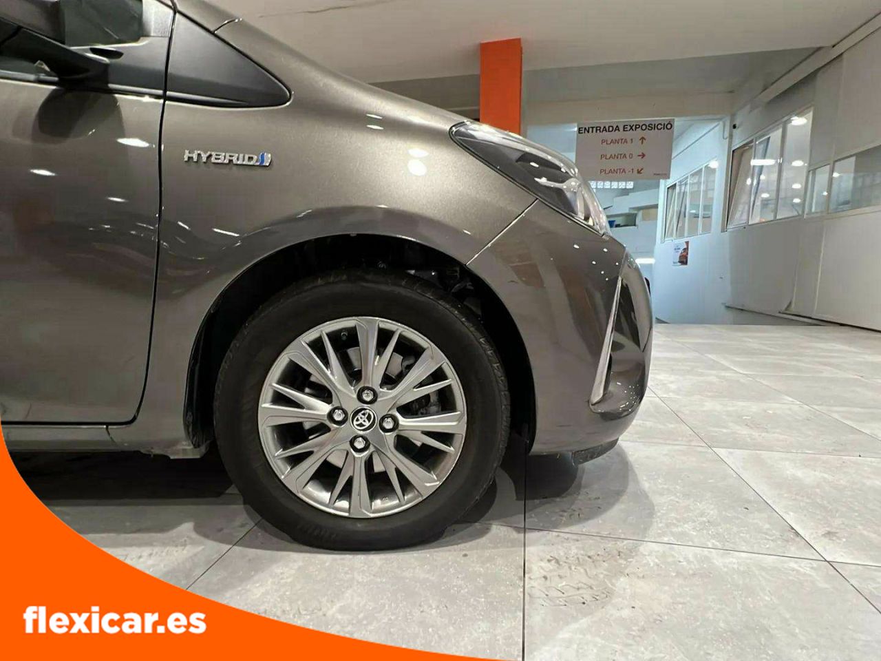 Foto Toyota Yaris 18