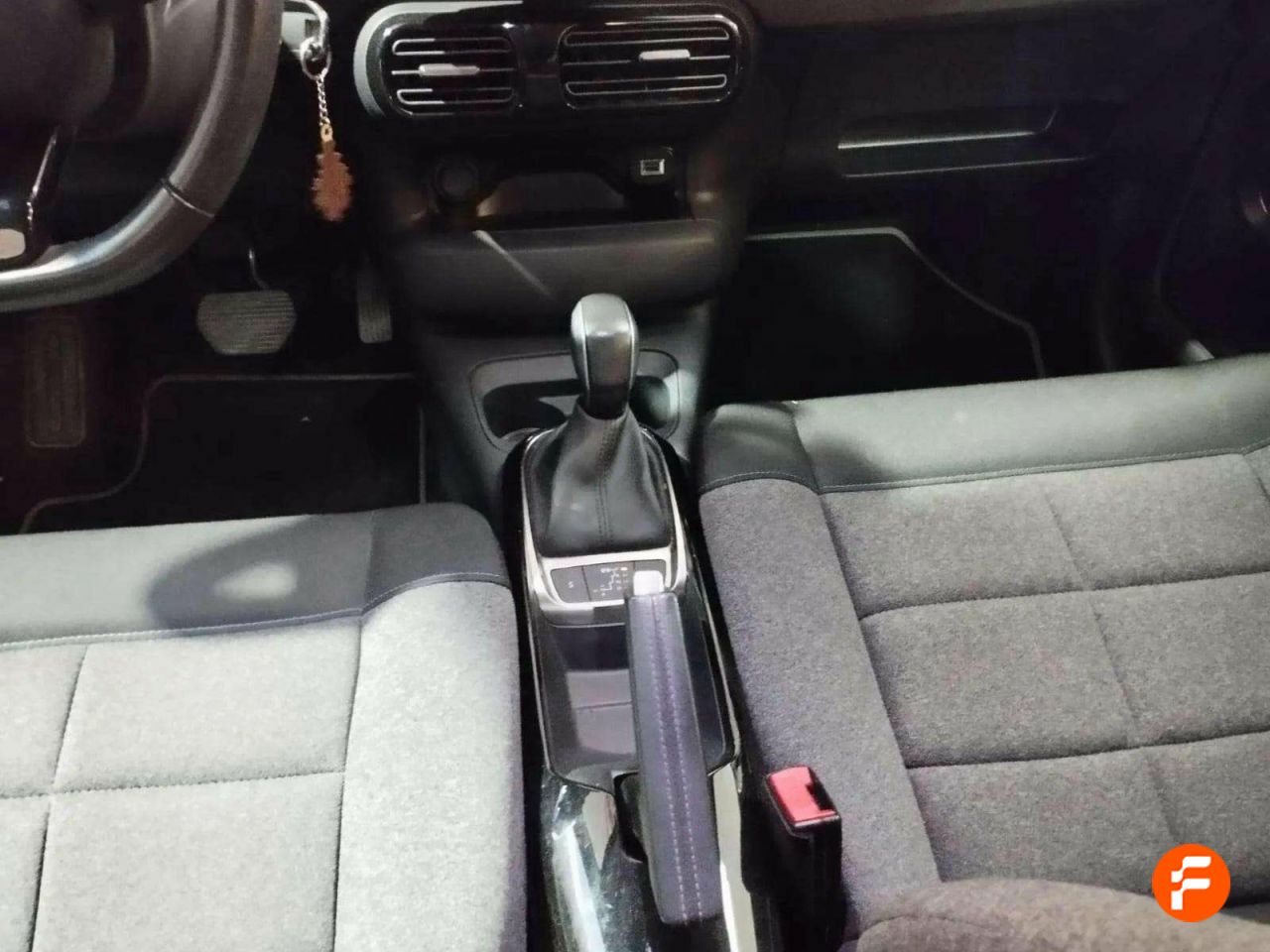 Foto Citroën C4 Cactus 11