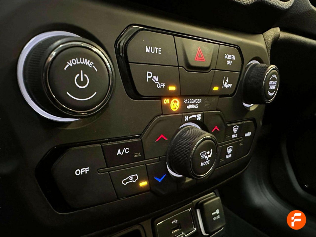 Foto Jeep Renegade 21