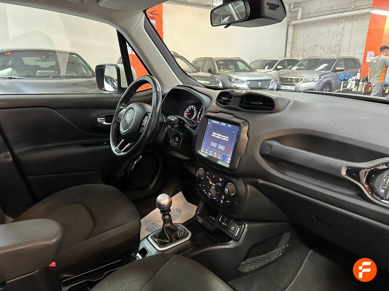 Foto Jeep Renegade 27