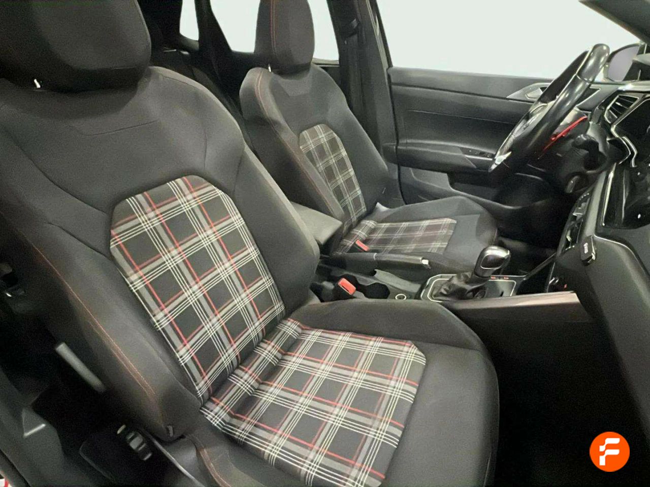 Foto Volkswagen Polo 13