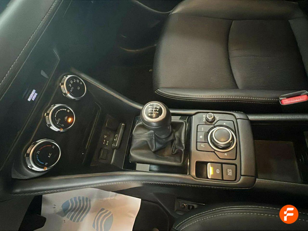 Foto Mazda CX-3 26