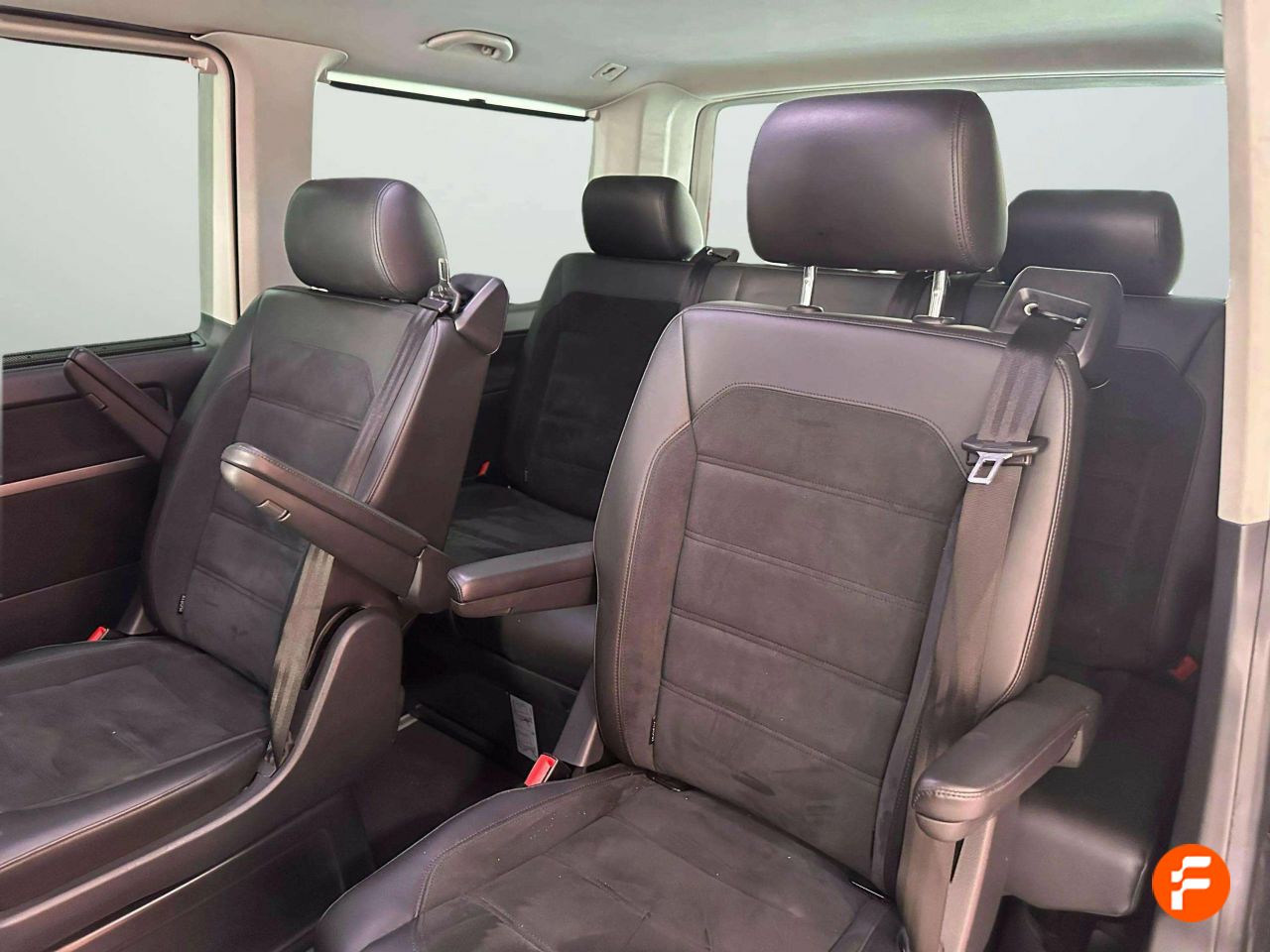 Foto Volkswagen Multivan 17
