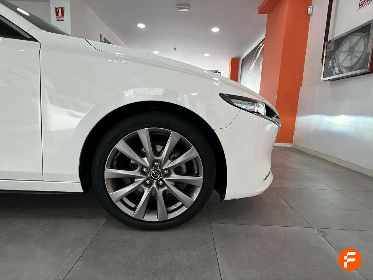 Foto Mazda Mazda3 18
