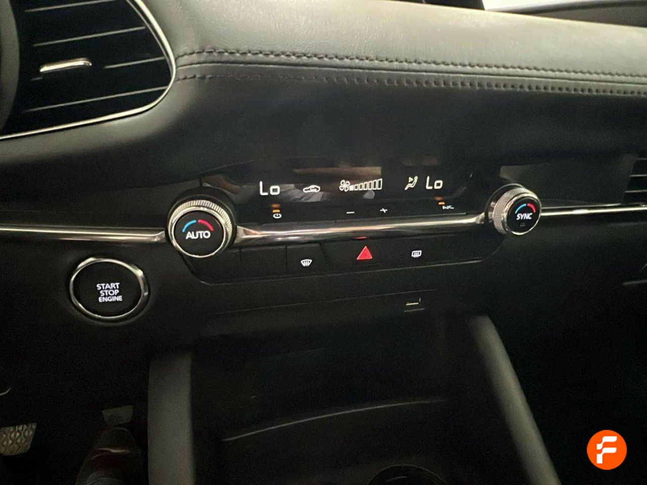 Foto Mazda Mazda3 23