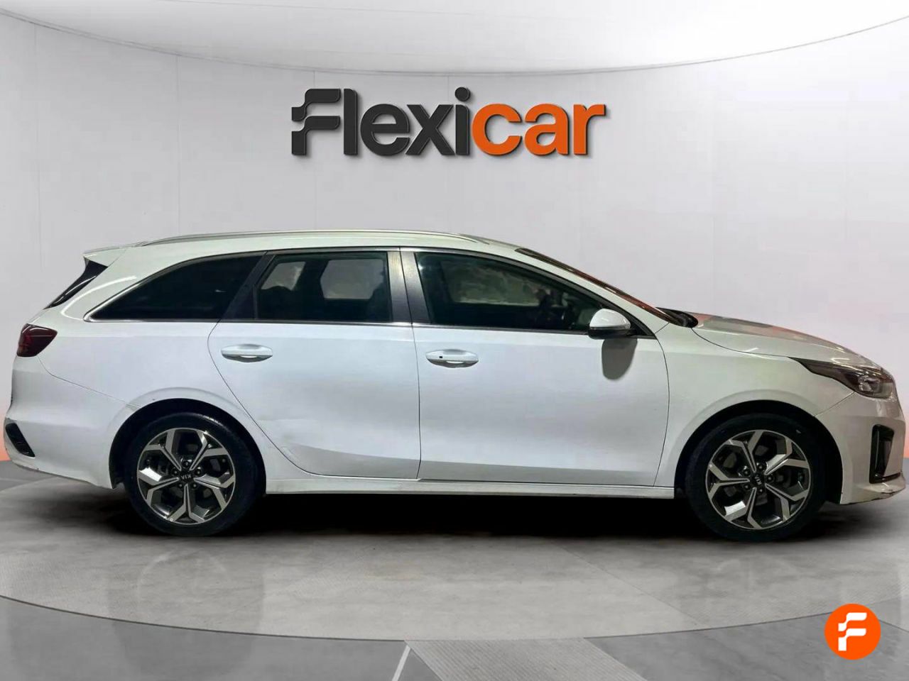 Foto Kia Ceed 10