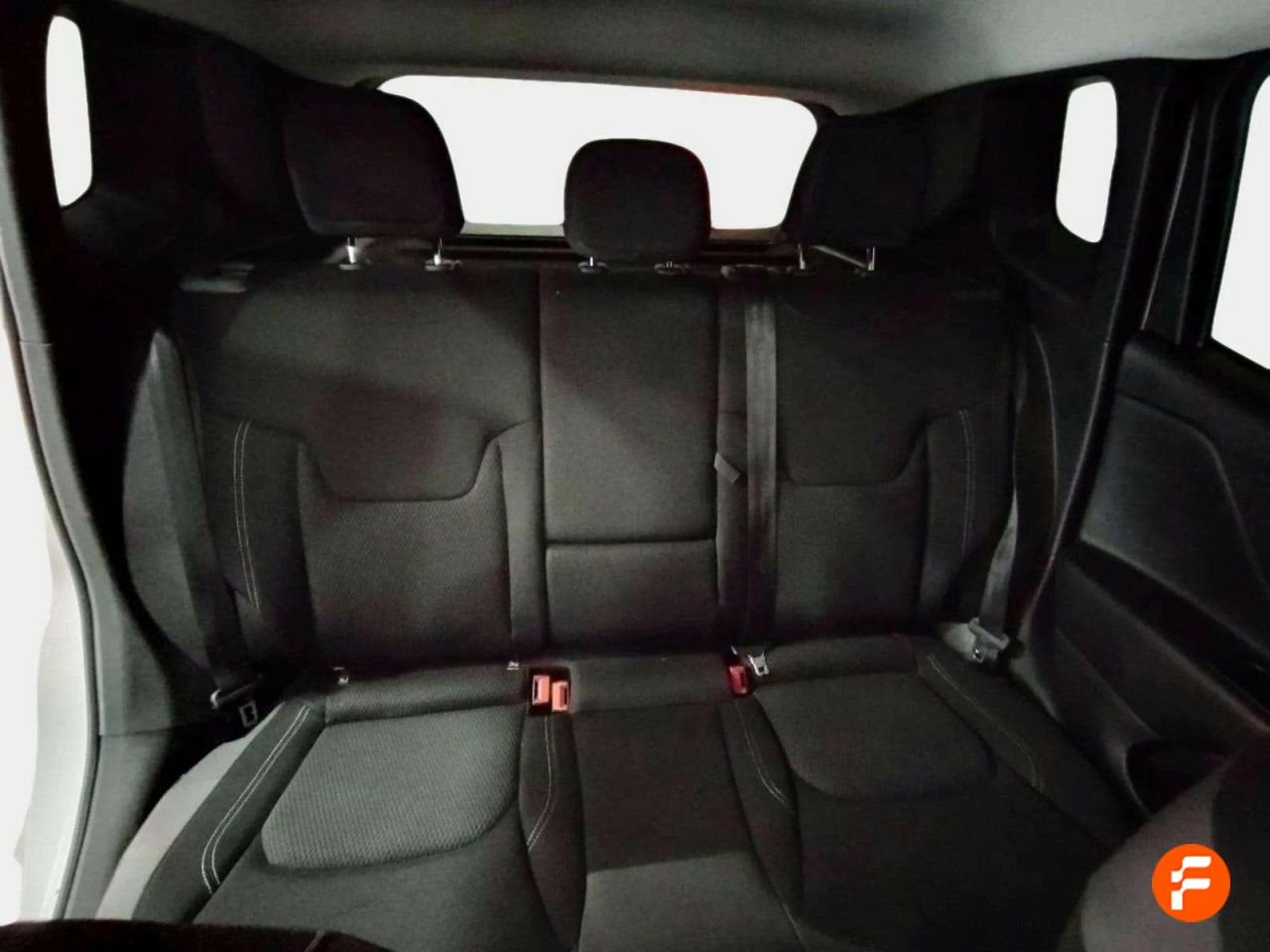 Foto Jeep Renegade 15
