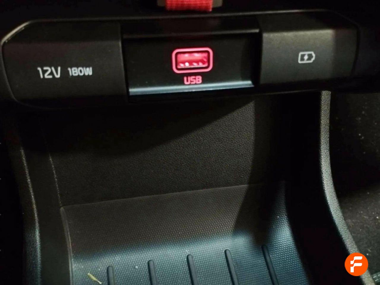Foto Kia Niro 32