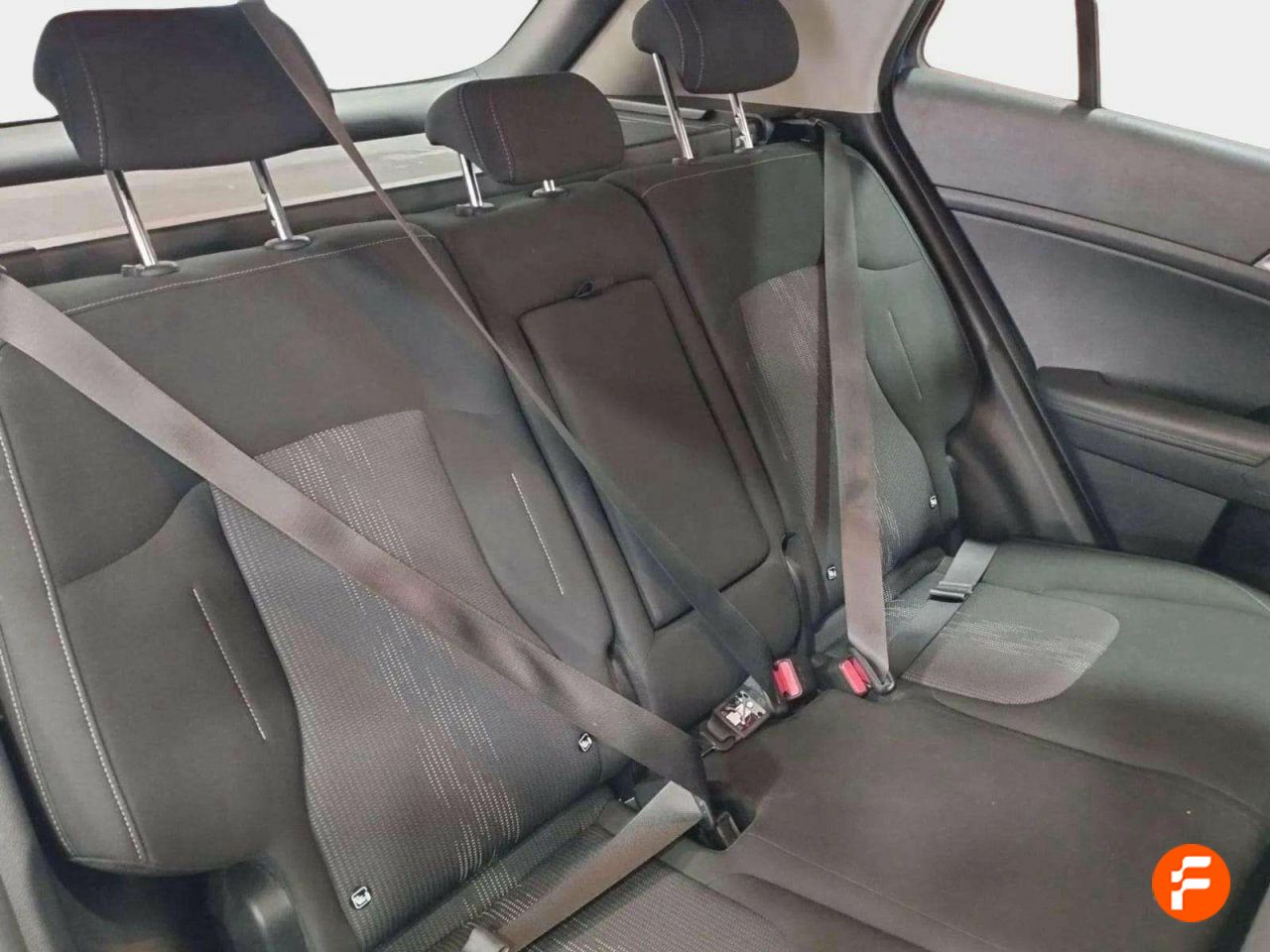 Foto Kia Sportage 15