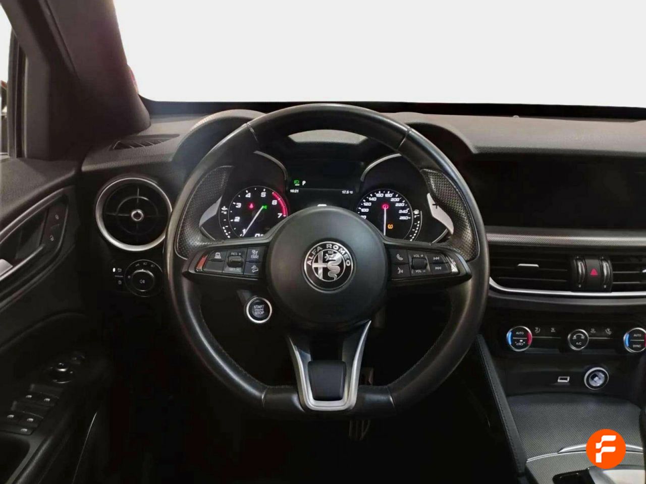 Foto Alfa Romeo Stelvio 12