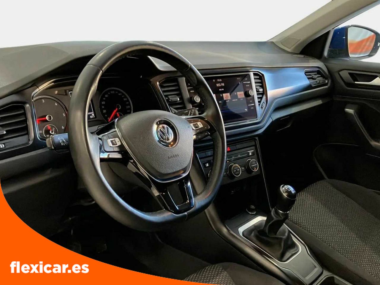 Foto Volkswagen T-Roc 15