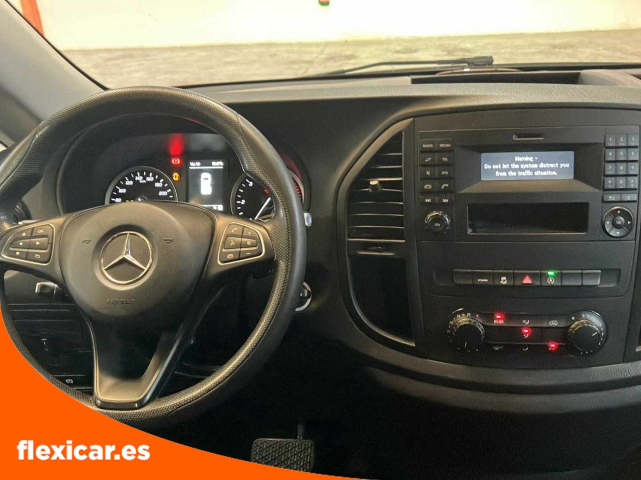 Foto Mercedes-Benz Vito 12