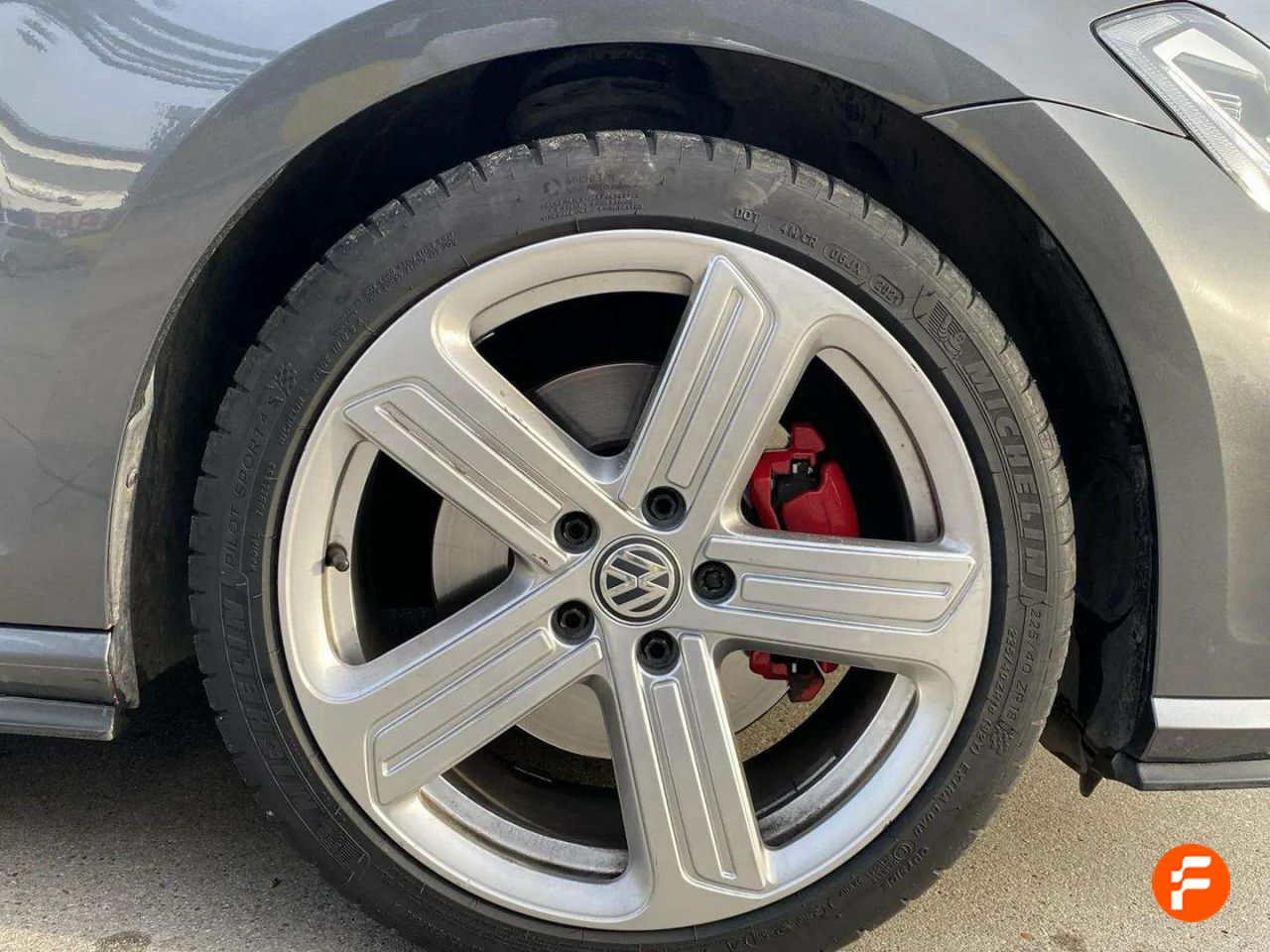 Foto Volkswagen Golf 18