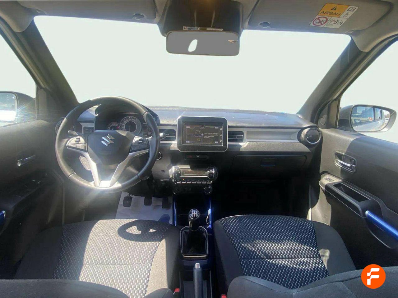 Foto Suzuki Ignis 10
