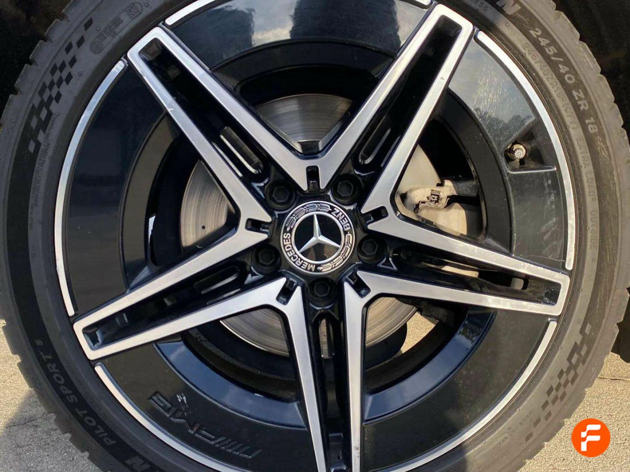 Foto Mercedes-Benz Clase C 27