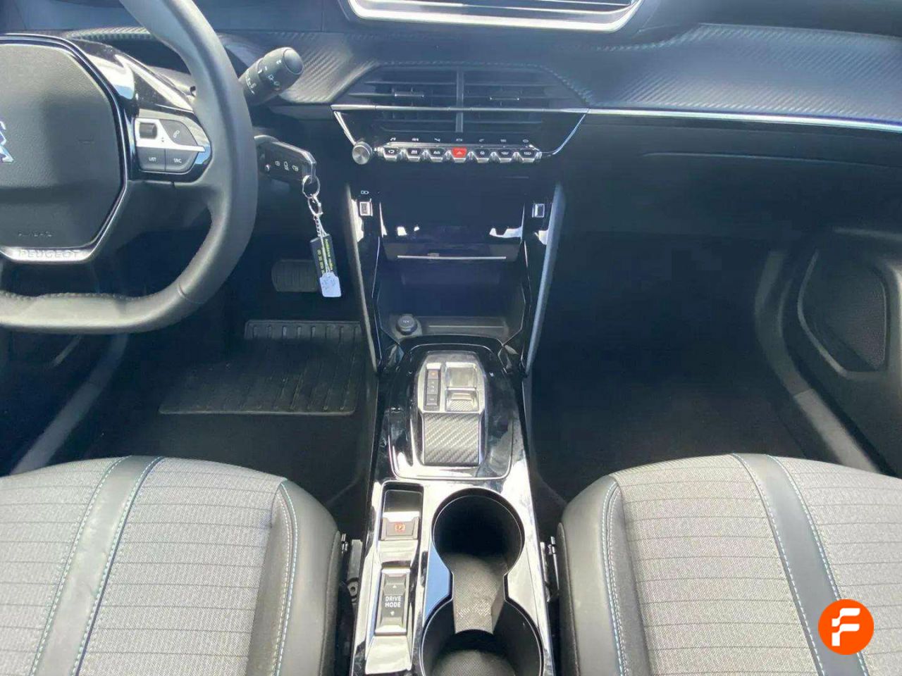 Foto Peugeot 2008 11