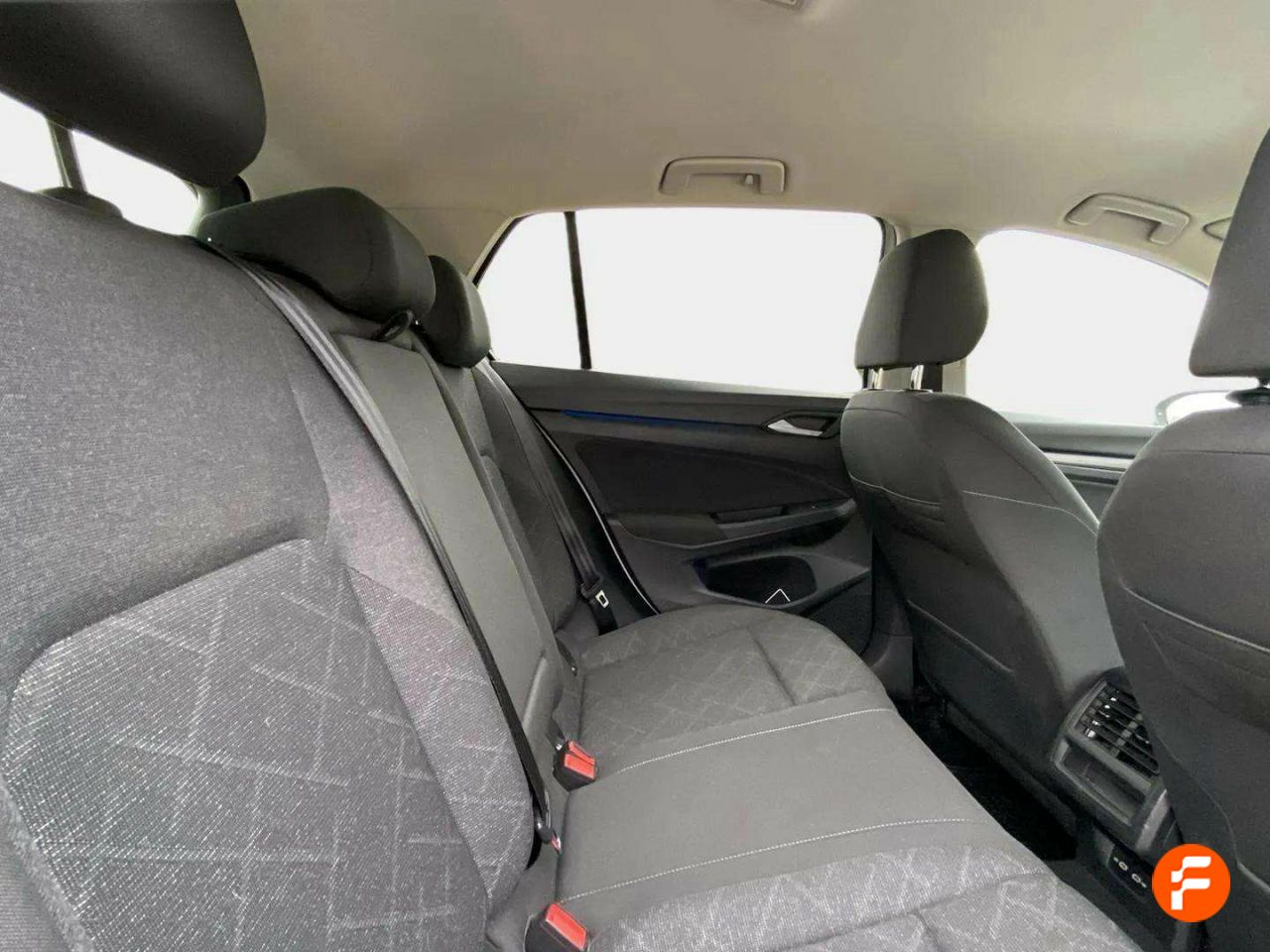 Foto Volkswagen Golf 15