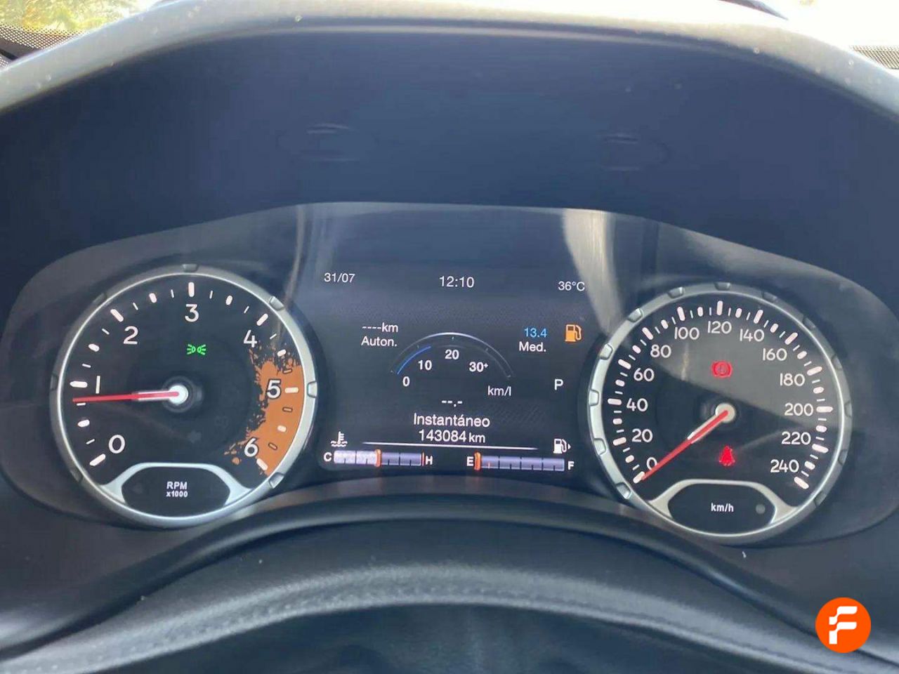 Foto Jeep Renegade 13