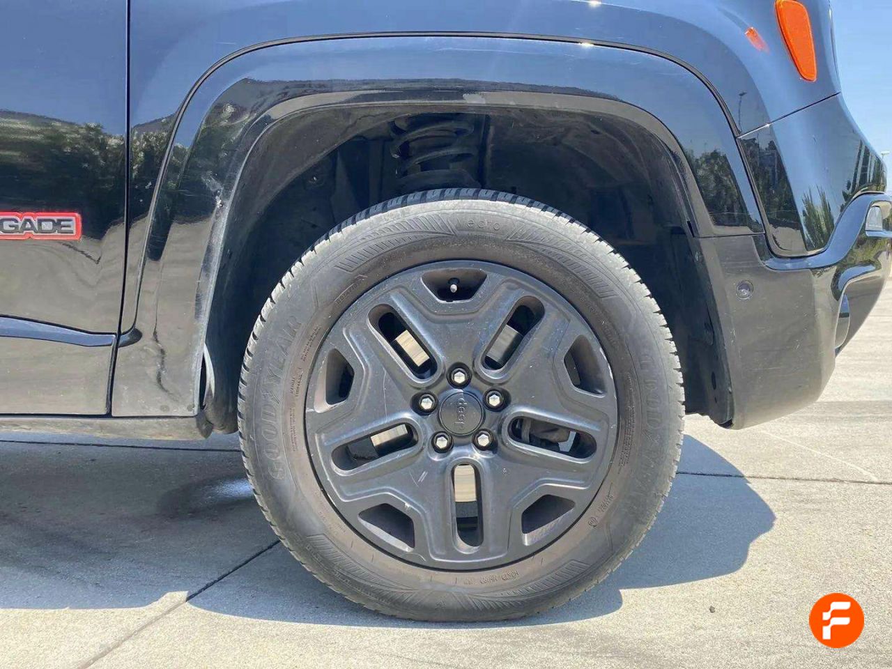 Foto Jeep Renegade 18