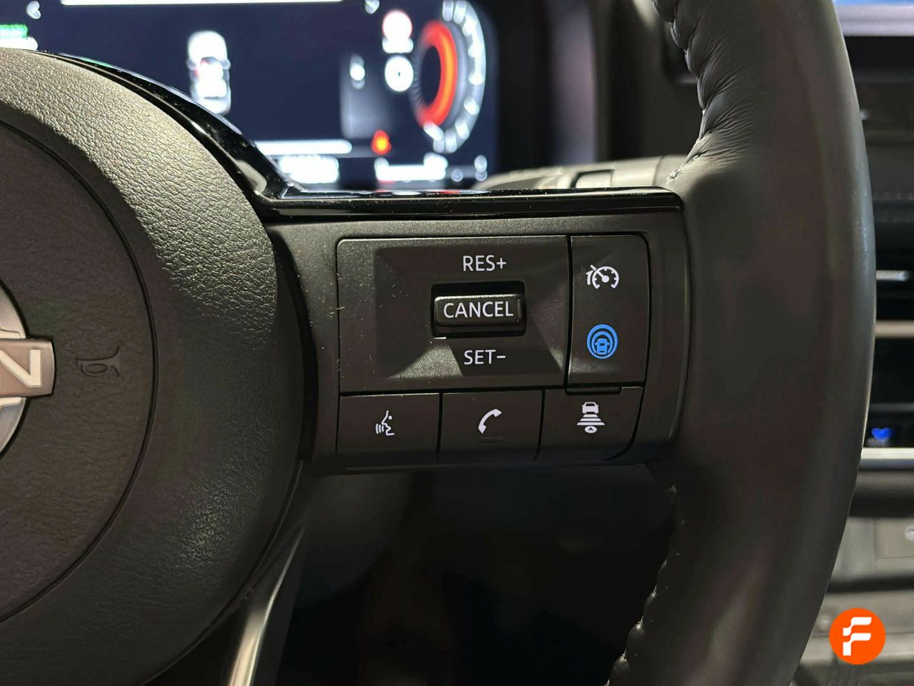Foto Nissan X-Trail 16