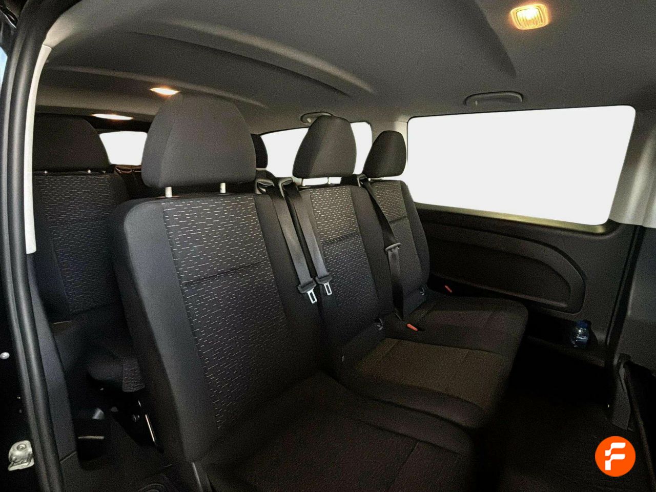 Foto Mercedes-Benz Vito 21