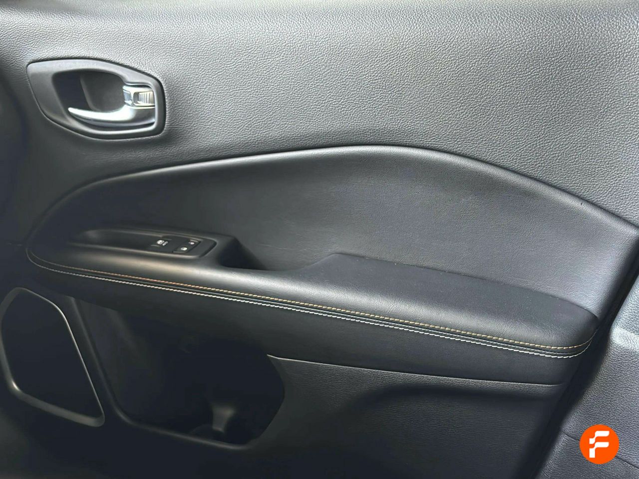 Foto Jeep Compass 19