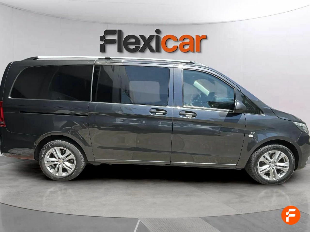 Foto Mercedes-Benz Vito 9